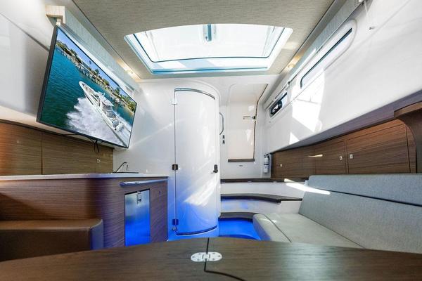 2019 Boston Whaler 420 Outrage - Susie Q - Salon