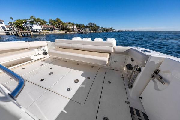 2019 Boston Whaler 420 Outrage - Susie Q - Cockpit