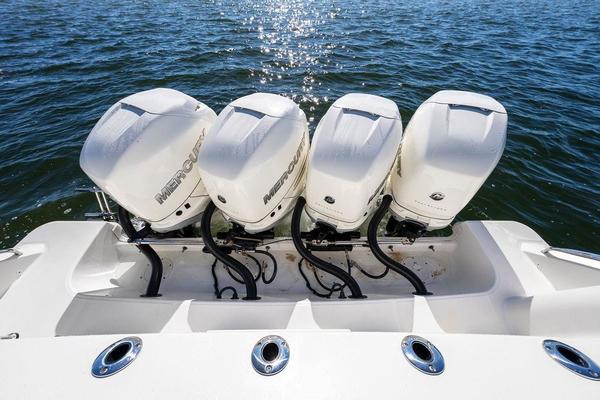 2019 Boston Whaler 420 Outrage - Susie Q - Mercury Verado 350hp JPO VDO