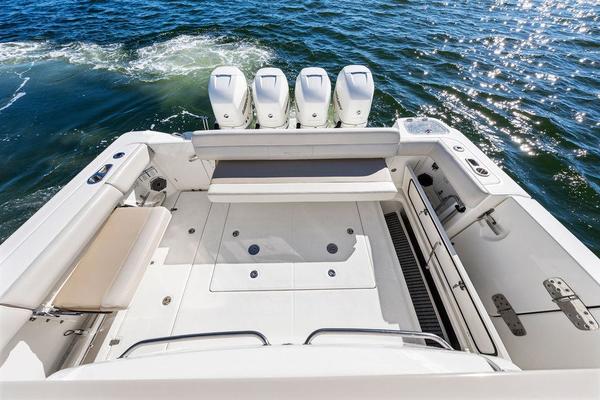 2019 Boston Whaler 420 Outrage - Susie Q - Cockpit