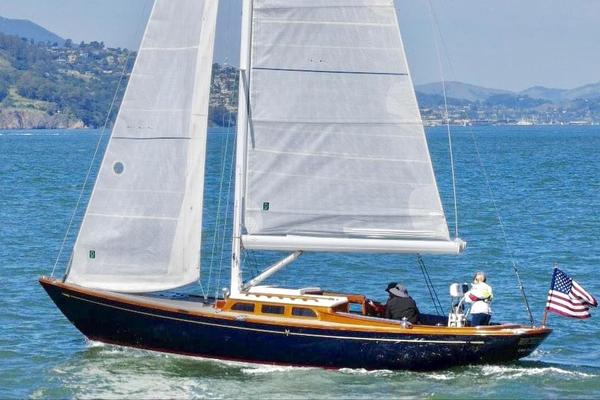 WICKED GAME 36ft Morris Yacht For Sale