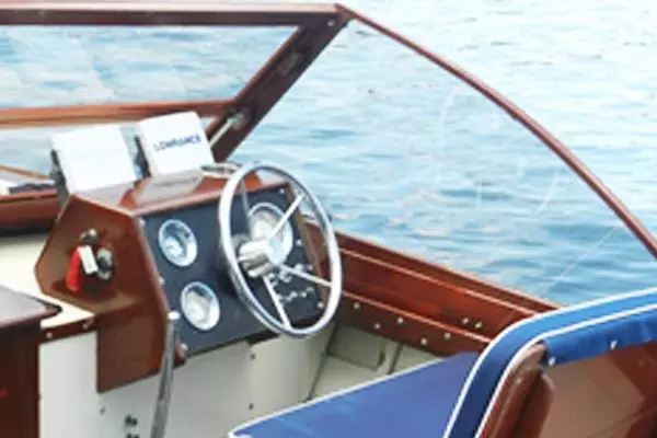 Photo of the 1963 Chris-Craft Sportsman "Frog Hair"