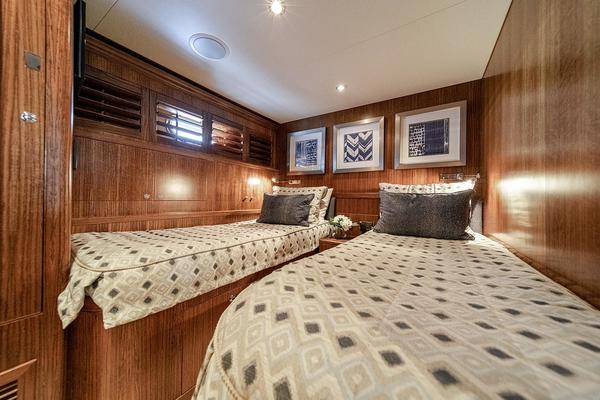 Dark Horse 78ft Hargrave Yacht For Sale