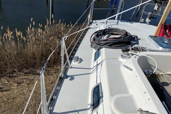 MISTRAL 42ft Moody Yacht For Sale