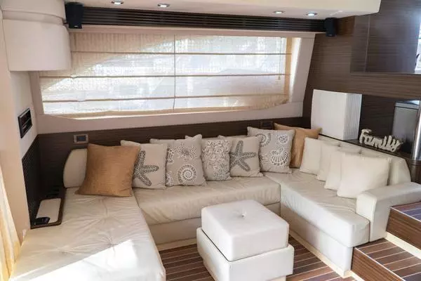2013 Azimut 54