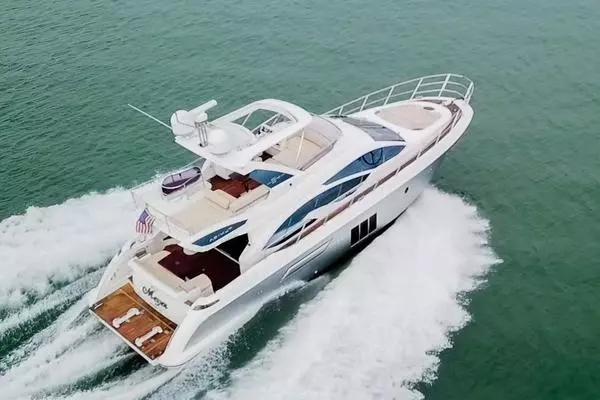 2013 Azimut 54