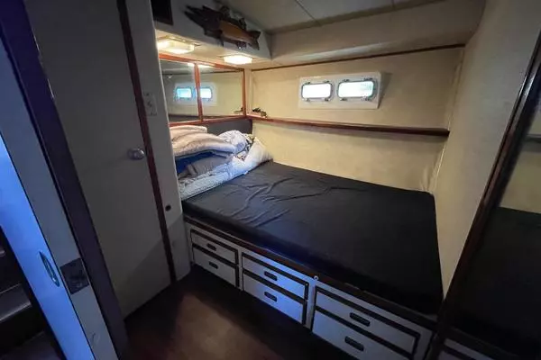 1984 Bertram 42