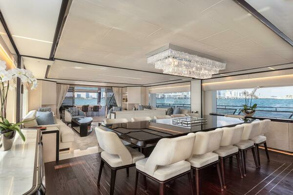 Photo of the 2022 Majesty Yachts 120 "Rocket One"