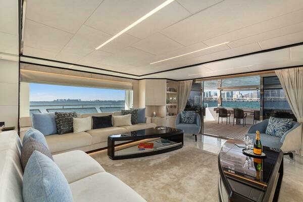 Photo of the 2022 Majesty Yachts 120 "Rocket One"