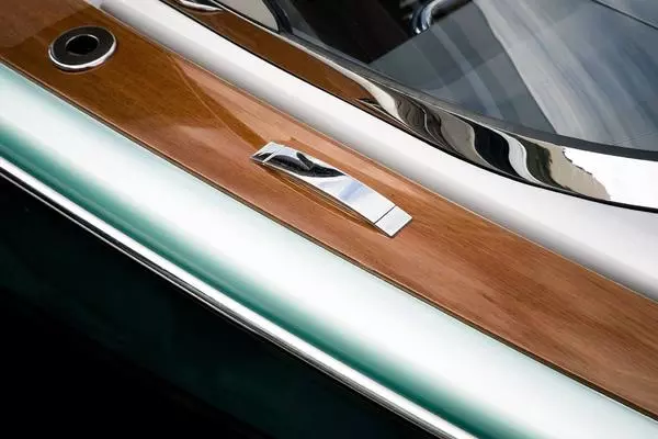LEONARDO  34ft Hodgdon Yachts Yacht For Sale