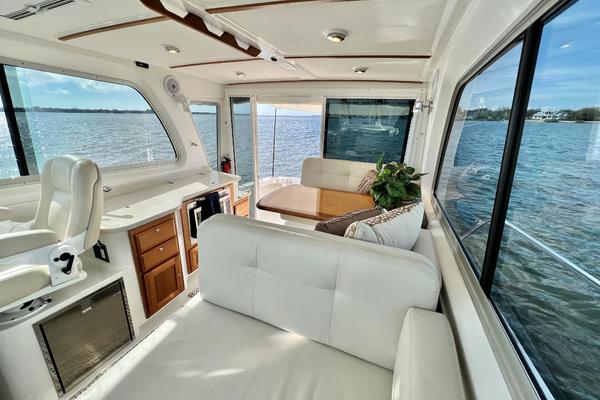 34ft Back Cove Yacht For Sale