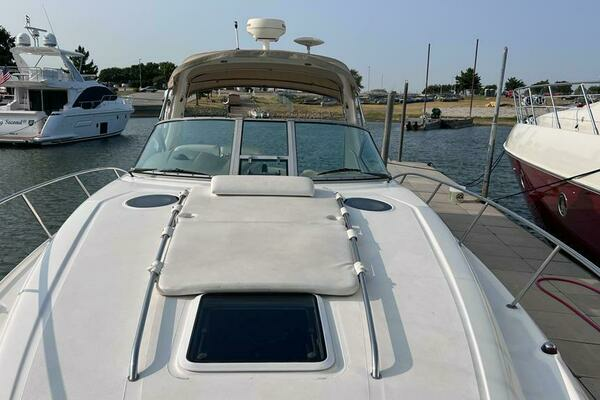 Photo of the 2005 Sea Ray Sundancer 320 "Making Memories"
