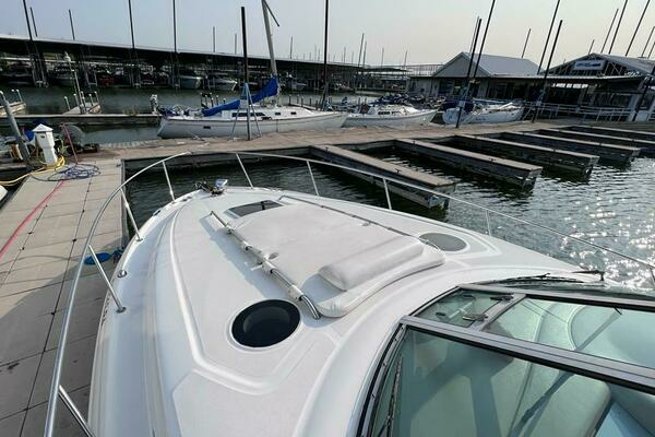 Photo of the 2005 Sea Ray Sundancer 320 "Making Memories"