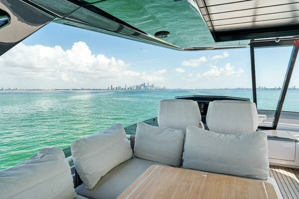 2023 Ferretti Yachts 78