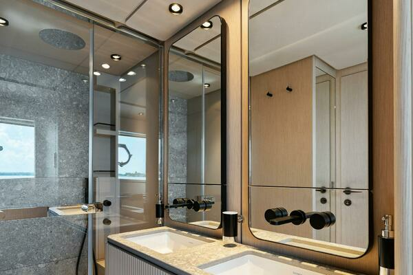 2023 Ferretti Yachts 78