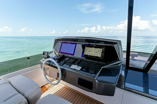 2023 Ferretti Yachts 78