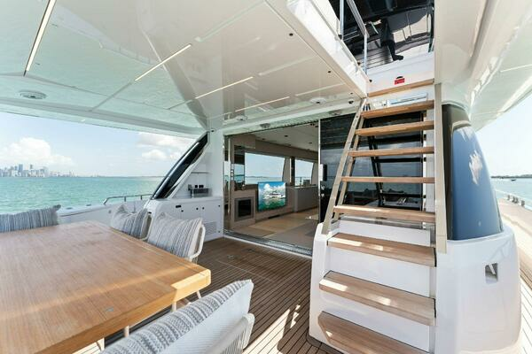 2023 Ferretti Yachts 78