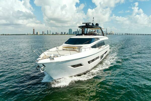 2023 Ferretti Yachts 78