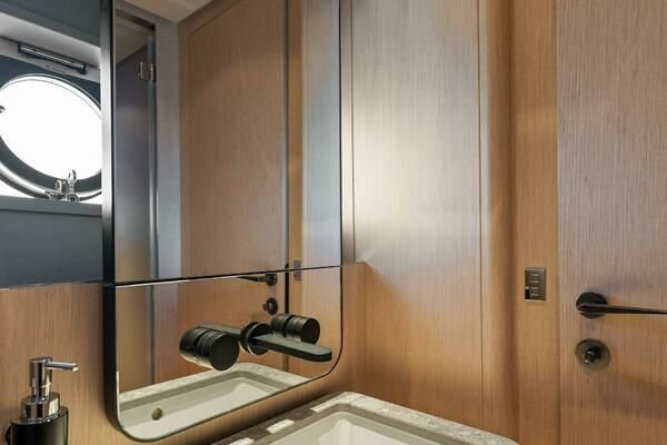 2023 Ferretti Yachts 78