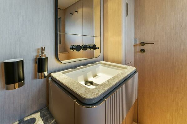 2023 Ferretti Yachts 78