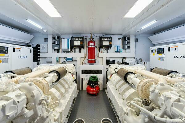 2023 Ferretti Yachts 78