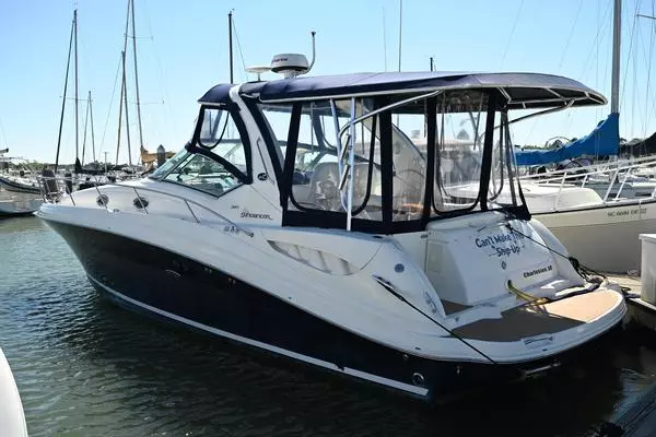 Can t Make This Ship Up 37ft Sea Ray Yacht For Sale