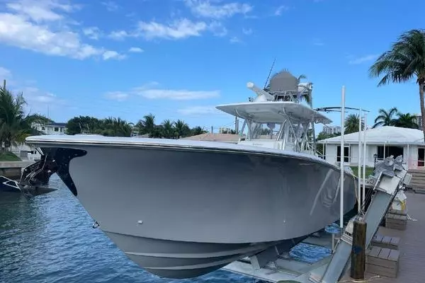 2022 SeaHunter 39