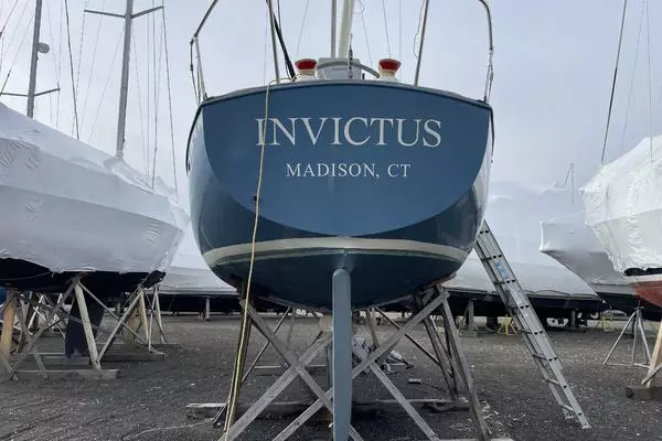 Photo of the 1972 C&C 30 MK I "INVICTUS"