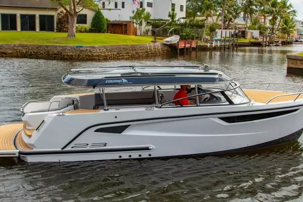 Photo of the 2023 Alfastreet Marine 23 Open Electric
