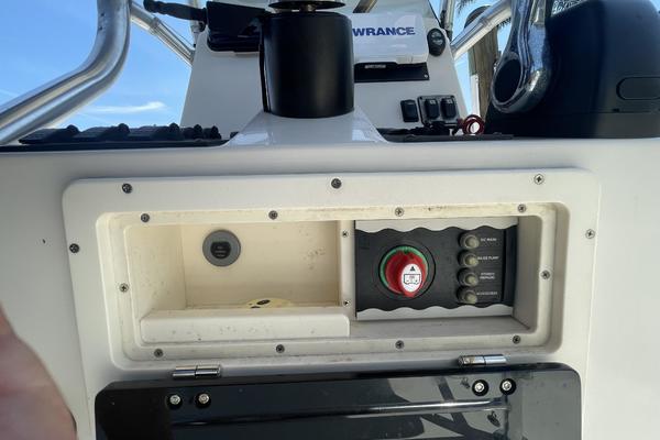 22ft Pathfinder Yacht For Sale