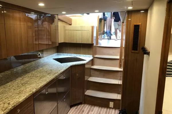 Photo of the 2008 Viking 52 Sport Coupe "She's All Hooked Up"