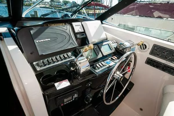 2003 Tiara Yachts 42