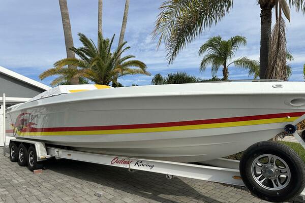 1997 Baja Outlaw 32