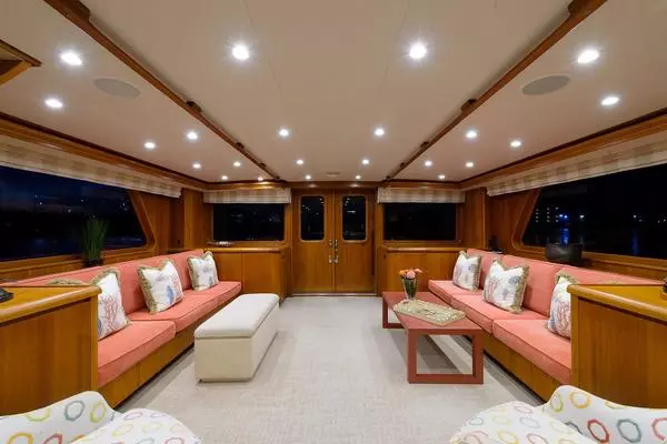 Photo of the 2001 Burger  "DREAM CATCHER"