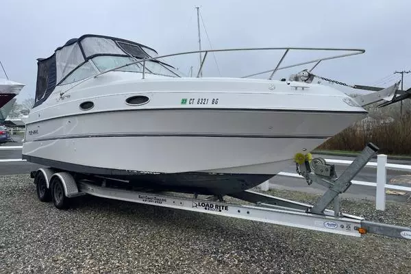 INVICTUS II 25ft Four Winns Yacht For Sale