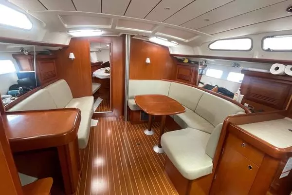 Photo of the 2007 Beneteau  "Intuition"