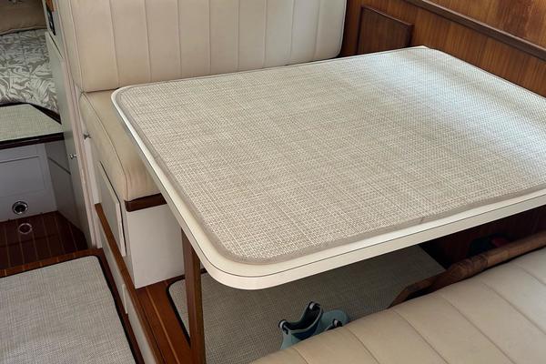 Heart and Soul 32ft Hatteras Yacht For Sale