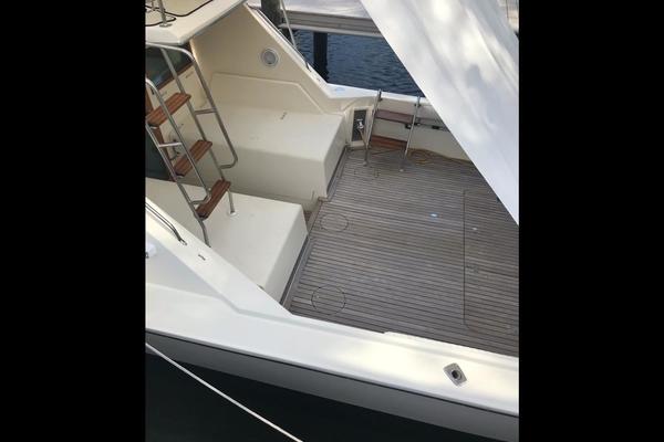 Heart and Soul 32ft Hatteras Yacht For Sale