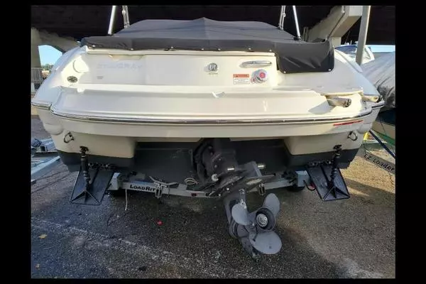 Photo of the 2018 Stingray 215 CR