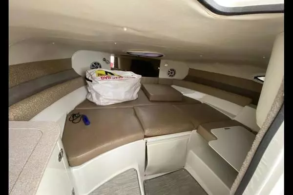 Photo of the 2018 Stingray 215 CR