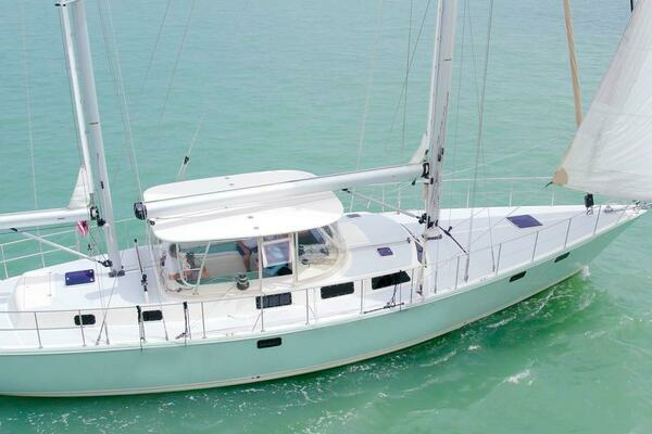 Pearson 530 Yacht For Sale