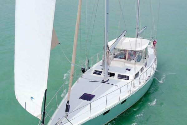 Pearson 530 Yacht For Sale
