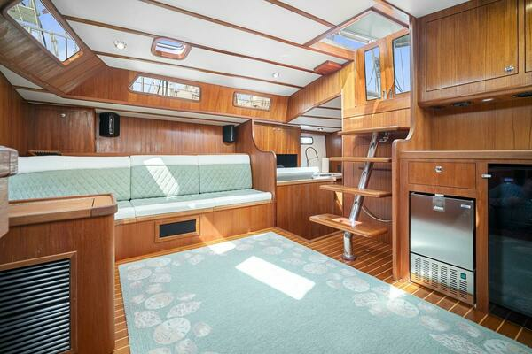 Photo of the 1981 Pearson 530 "Best Revenge"