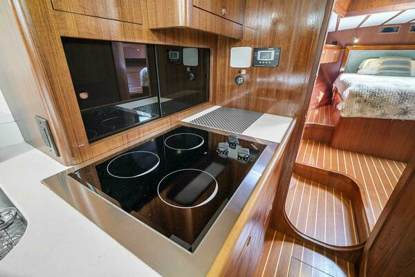 Pearson 530 Yacht For Sale