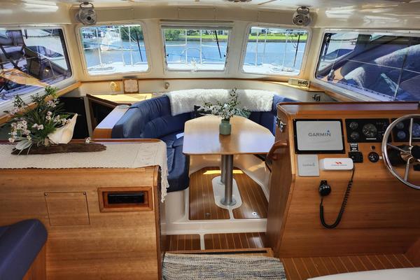 SEA RENITY 34ft PDQ Yacht For Sale