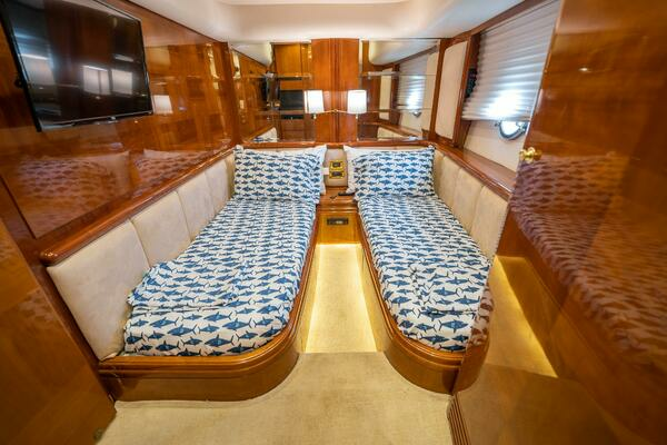 Azimut  Yacht For Sale
