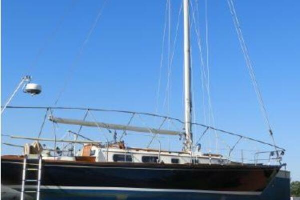 40ft Bristol Yacht For Sale