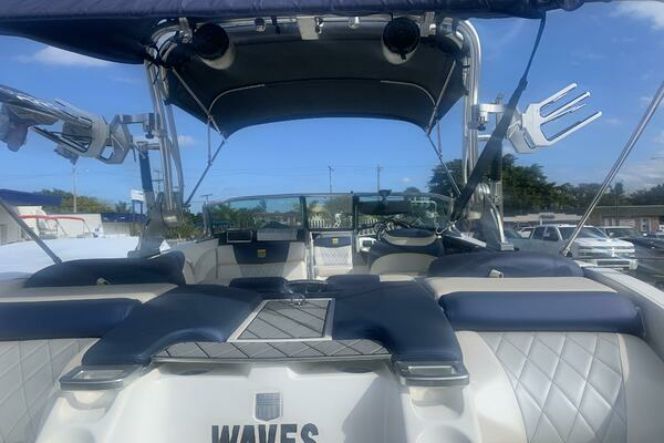 Photo of the 2015 Mastercraft X23