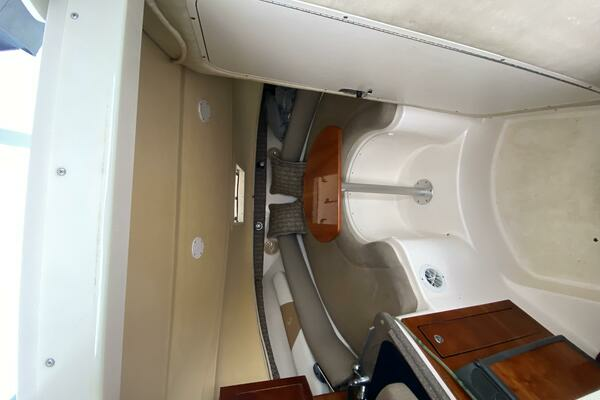 Photo of the 2003 Edgewater 265 Express