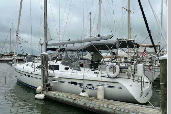 Windwalker 38ft Catalina Yacht For Sale